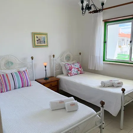 Jardim Santa Eulalia Apartment *